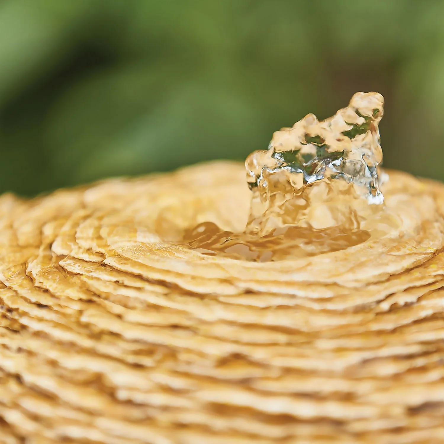 Stylish Fountains Cotswold Sun Water Feature 5 Stylish Fountains Cotswold Sun Water Feature - Image 5