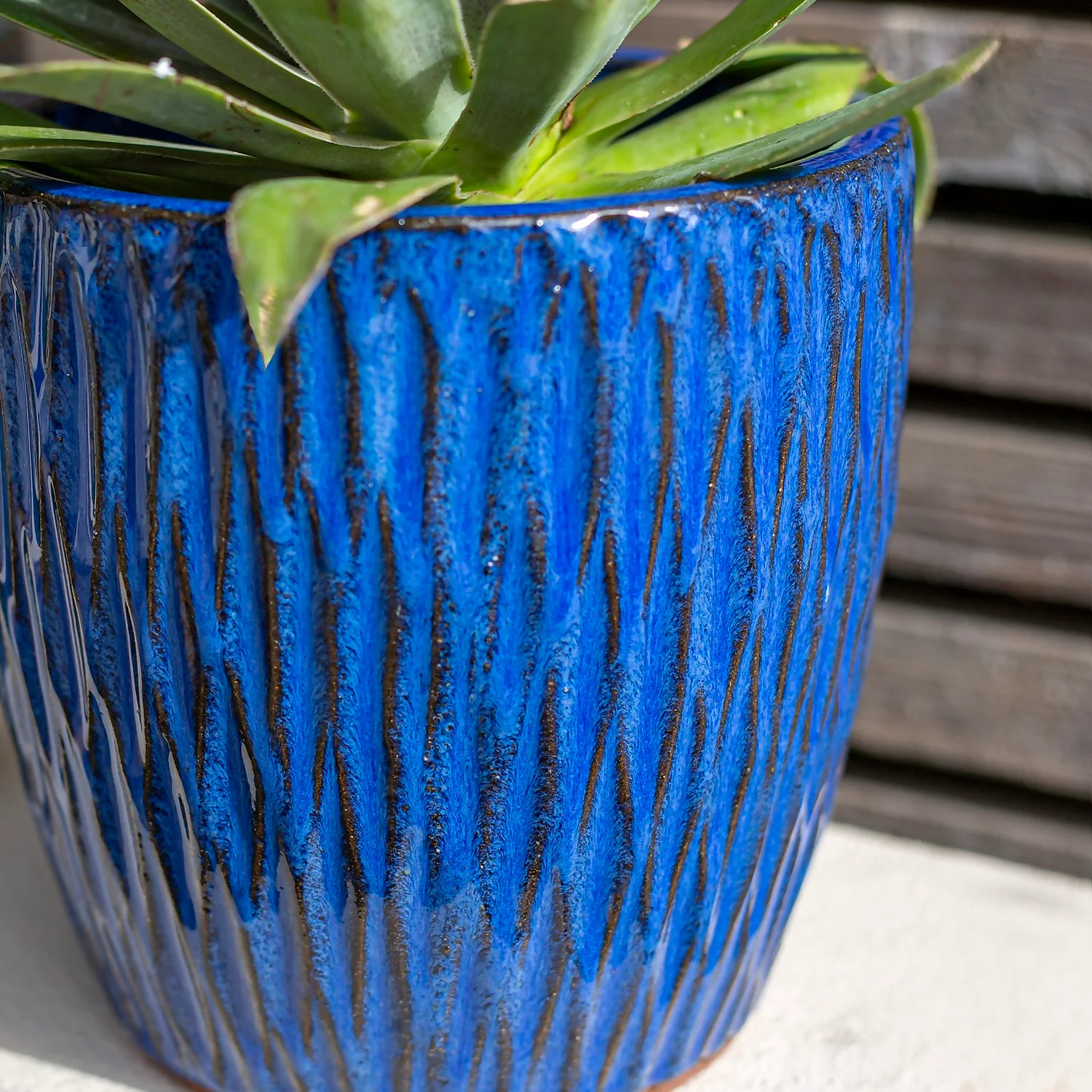 Chiswick Textured Pot Blue - 24cm 4 Chiswick Textured Pot Blue - 24cm - Image 4