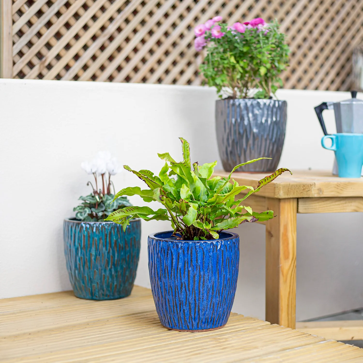 Chiswick Textured Pot Black - 32cm 6 Chiswick Textured Pot Black - 32cm - Image 6